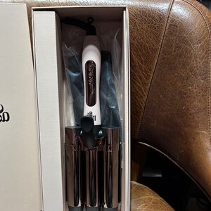 Lange Triple Barrel Hair Waver - White and Black